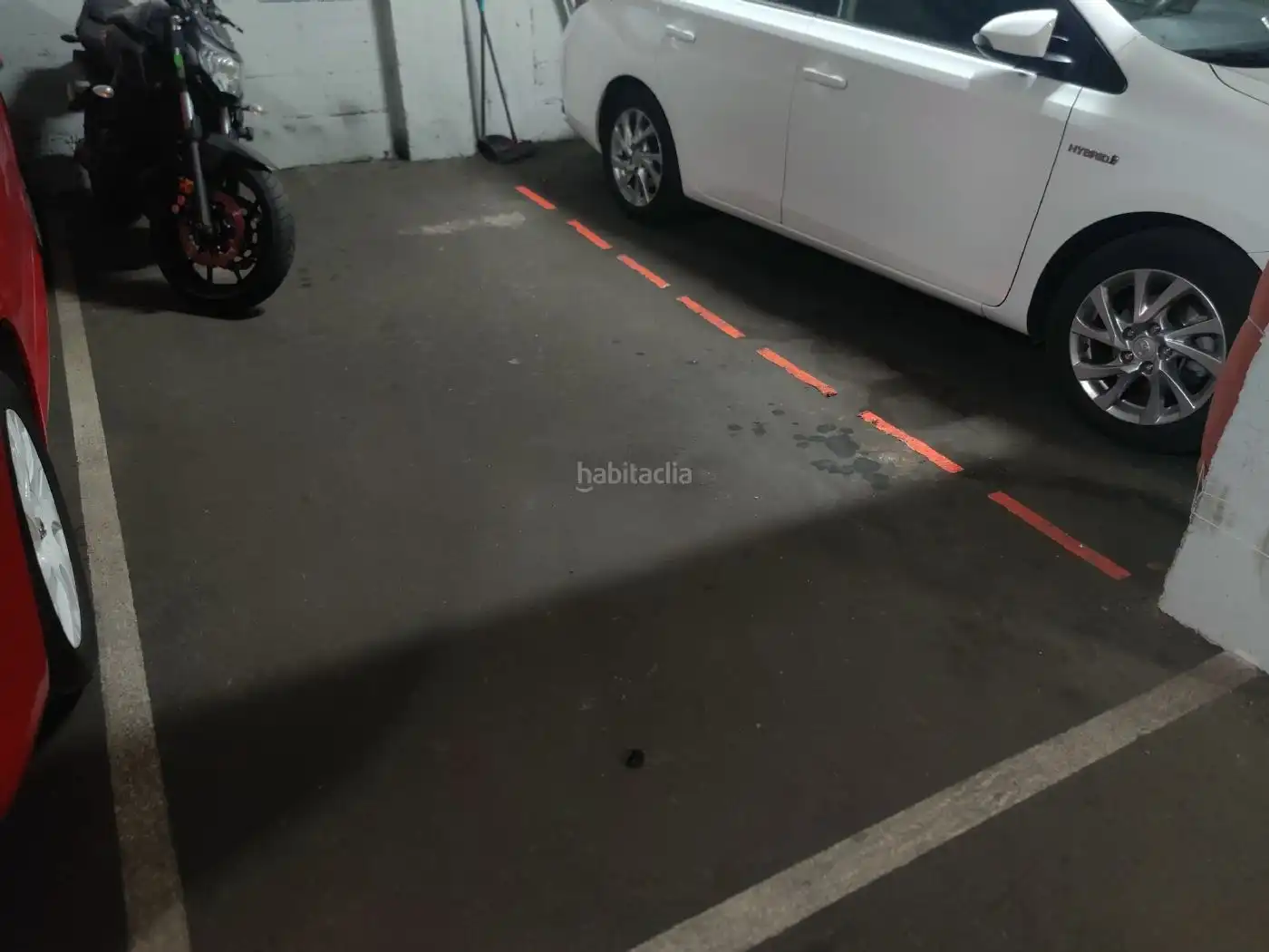 Moto en alquiler en Passatge d'En Manent 19, imagen 8