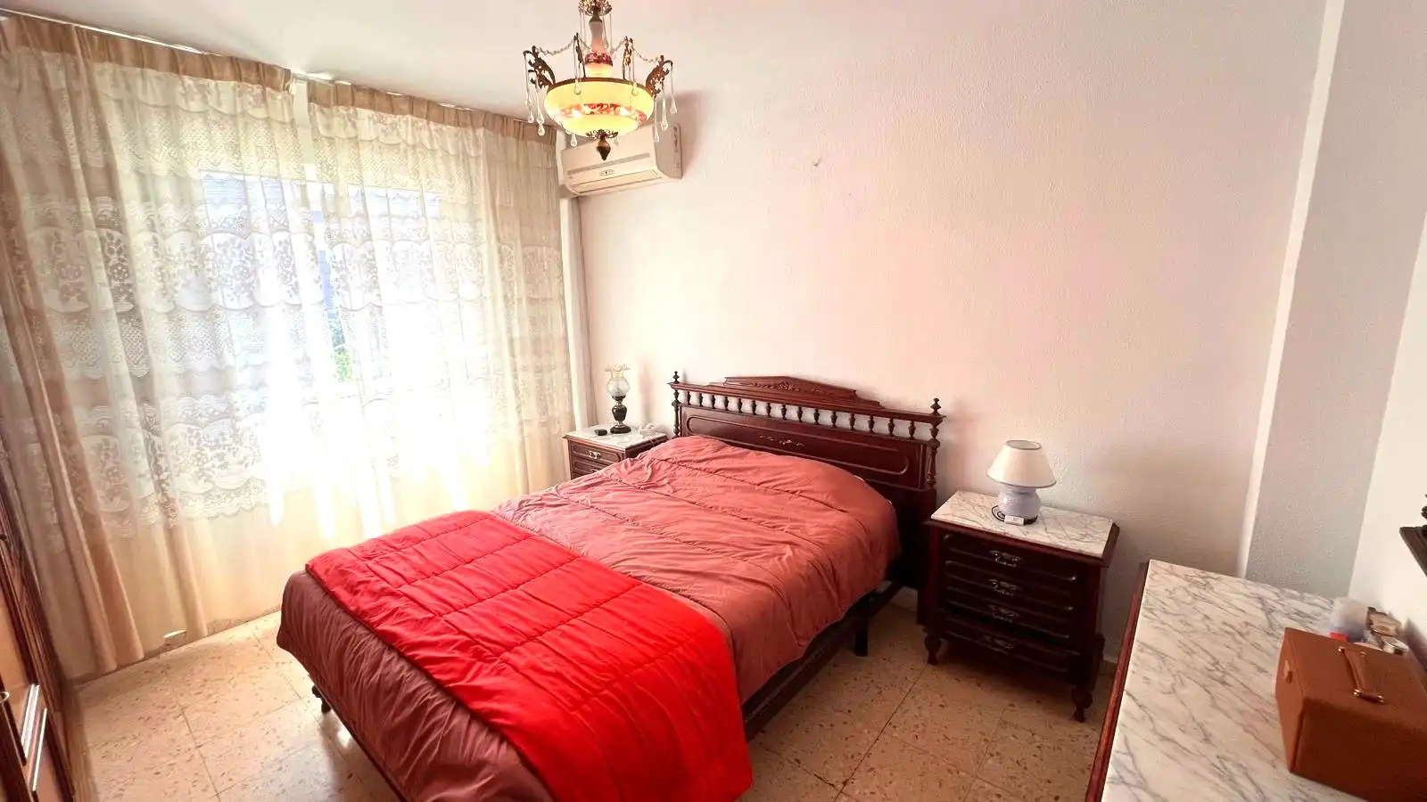 Habitación de Piso en venta en Badajoz con Aire acondicionado, Calefacción y Terraza