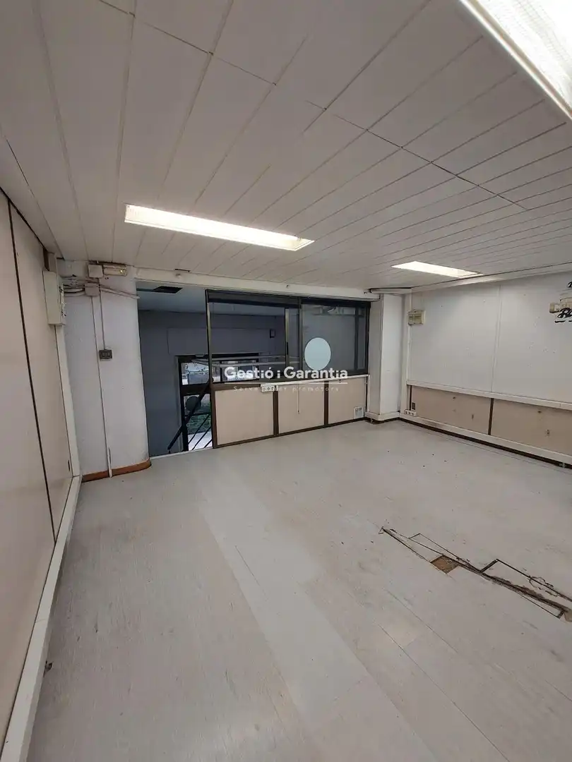 Local comercial de lloguer a Comte Borrell, imagen 24