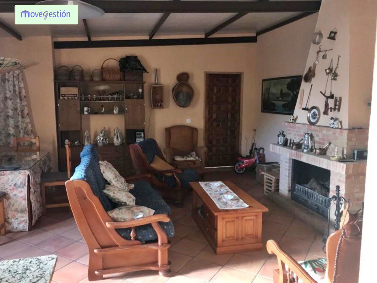 Sala d'estar de Casa o xalet en venda en El Bosque amb Calefacció i Terrassa