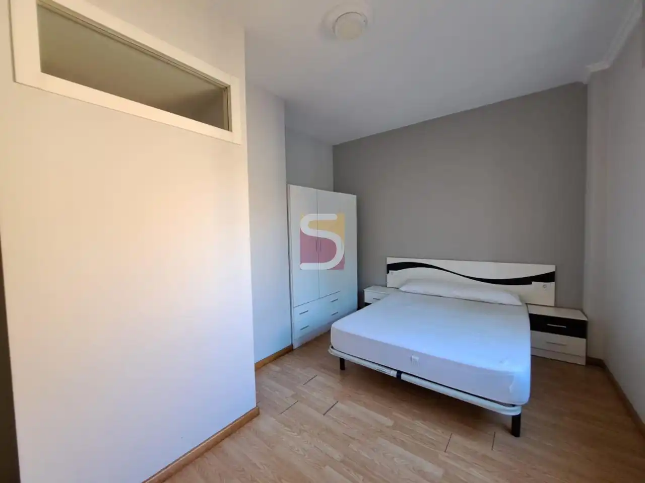 Habitación de Piso de alquiler en San Cibrao das Viñas con Calefacción y Amueblado