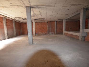 Business premises for sale in AVENIDA GONDOMAR