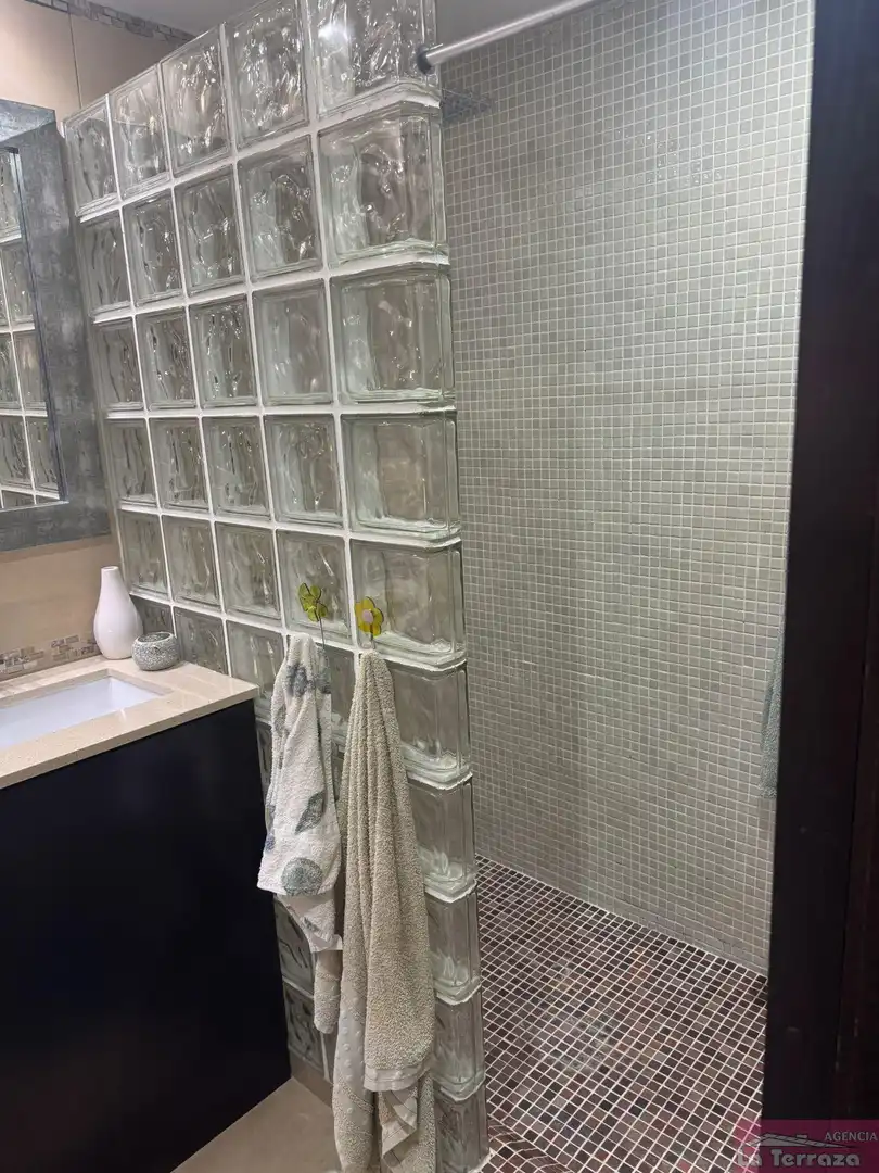 Baño de Piso de alquiler en Estepona con Terraza