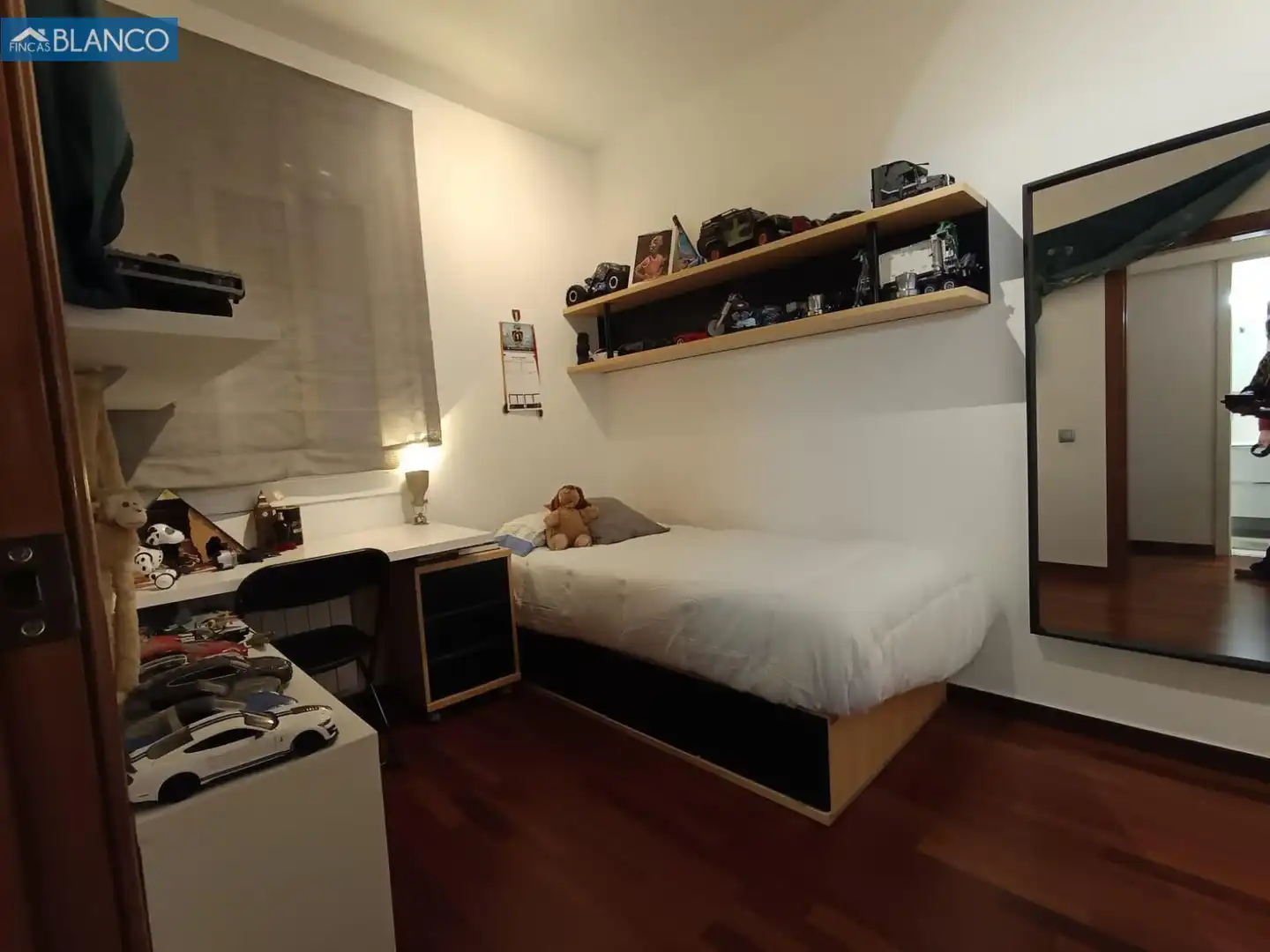 Habitación de Piso en venta en L'Hospitalet de Llobregat con Aire acondicionado, Calefacción y Parquet