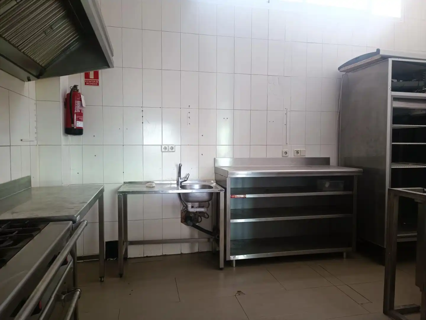 Küche von Geschaftsraum zum Verkauf in Rivas-Vaciamadrid mit Möbliert