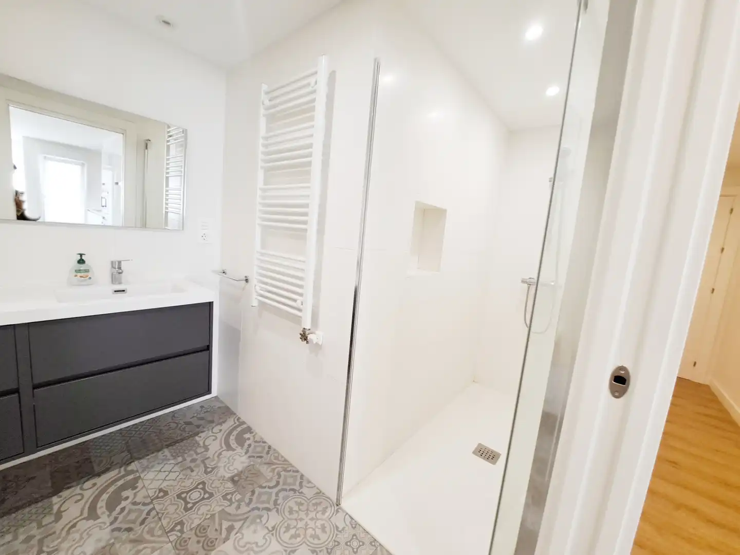 Baño de Piso en venta en Vitoria - Gasteiz con Calefacción, Terraza y Trastero