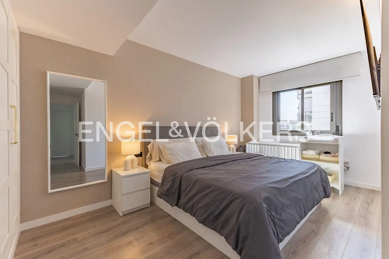 Bedroom of Flat for sale in Sabadell  with Air Conditioner, Heating and Parquet flooring