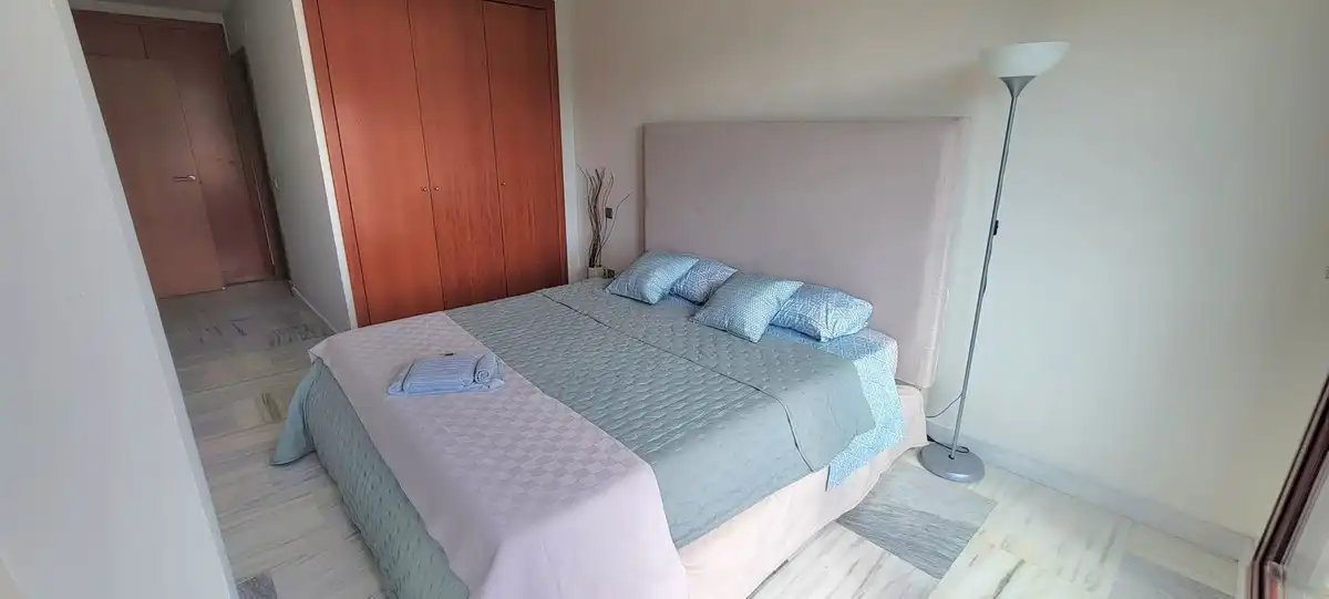 Apartamento con piscina en venta en Los Flamingos, imagen 12