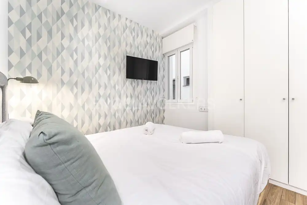 Bedroom of Apartments for rent in Madrid  with Air Conditioner, Heating and Furnished