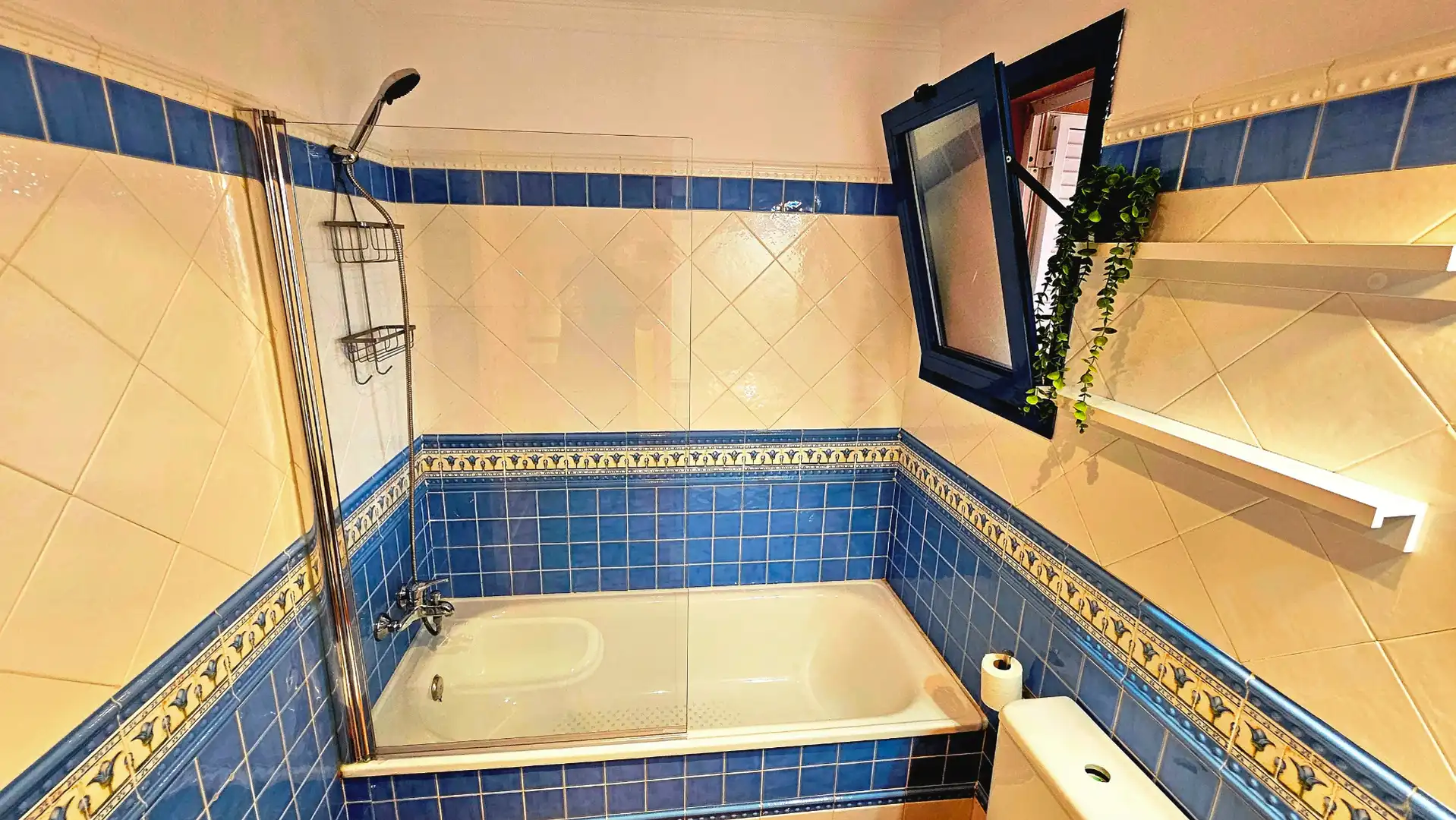 Bathroom of Houses for rent in Islantilla  with Private garden, Furnished and Oven