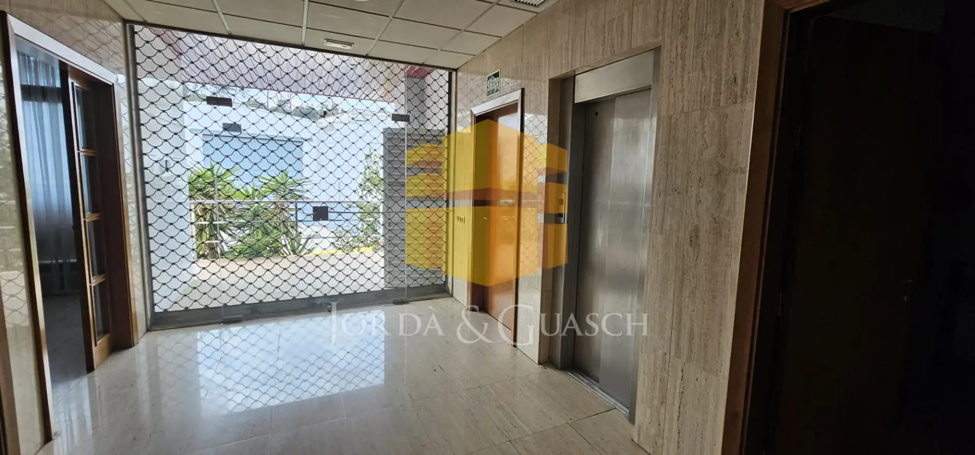 Industrial building with lift for sale in Carretera Corbera 1, imagen 16