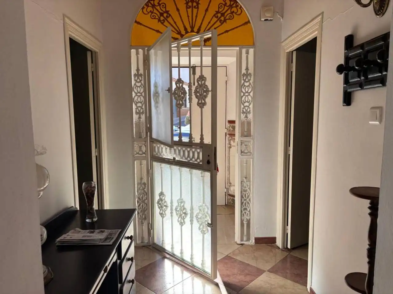 Casa o xalet en venda en San Bartolomé de la Torre amb Terrassa