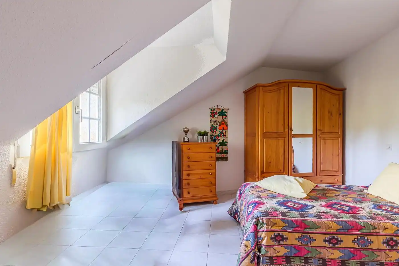 Habitación de Casa o chalet en venta en San Lorenzo de El Escorial con Calefacción, Alarma y Piscina comunitaria