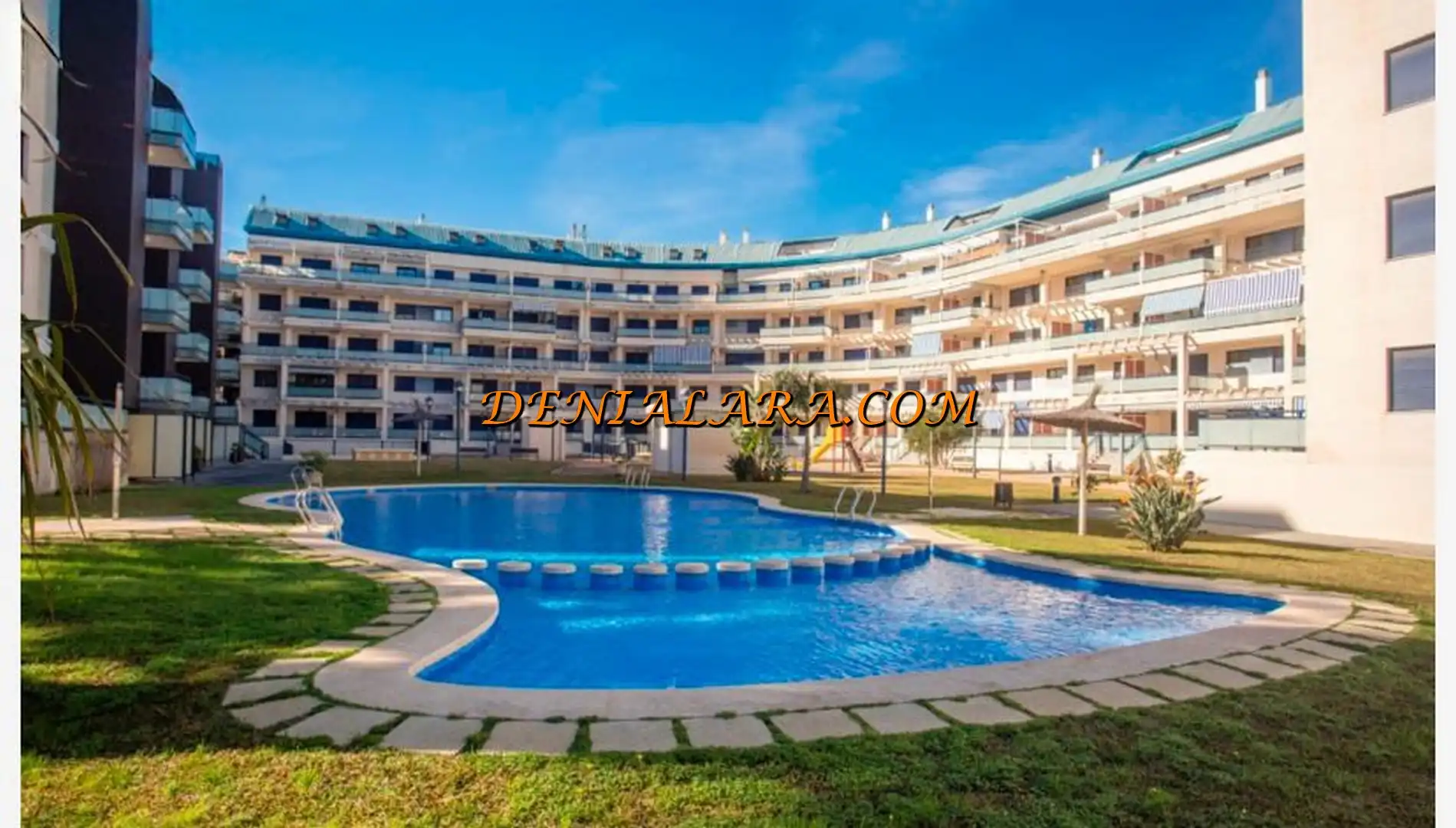 Exterior view of Apartments for sale in Dénia  with Air Conditioner, Terrace and Storage room