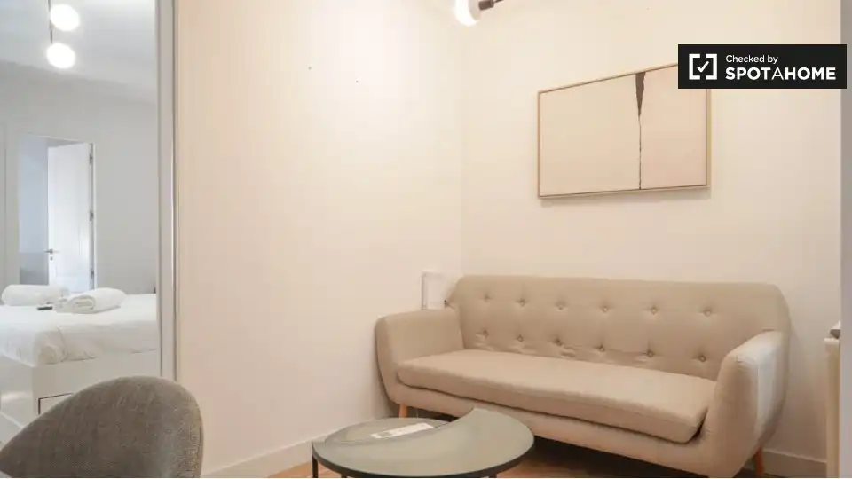 Habitación en Puerta del Ángel