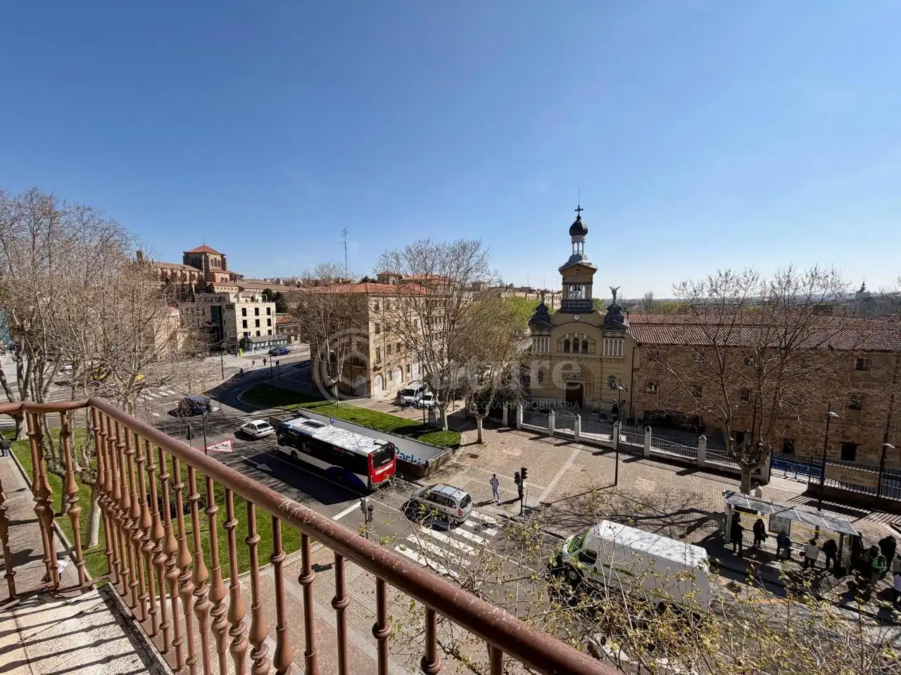 Vista exterior de Piso en venta en Salamanca con Calefacción, Parquet y Terraza