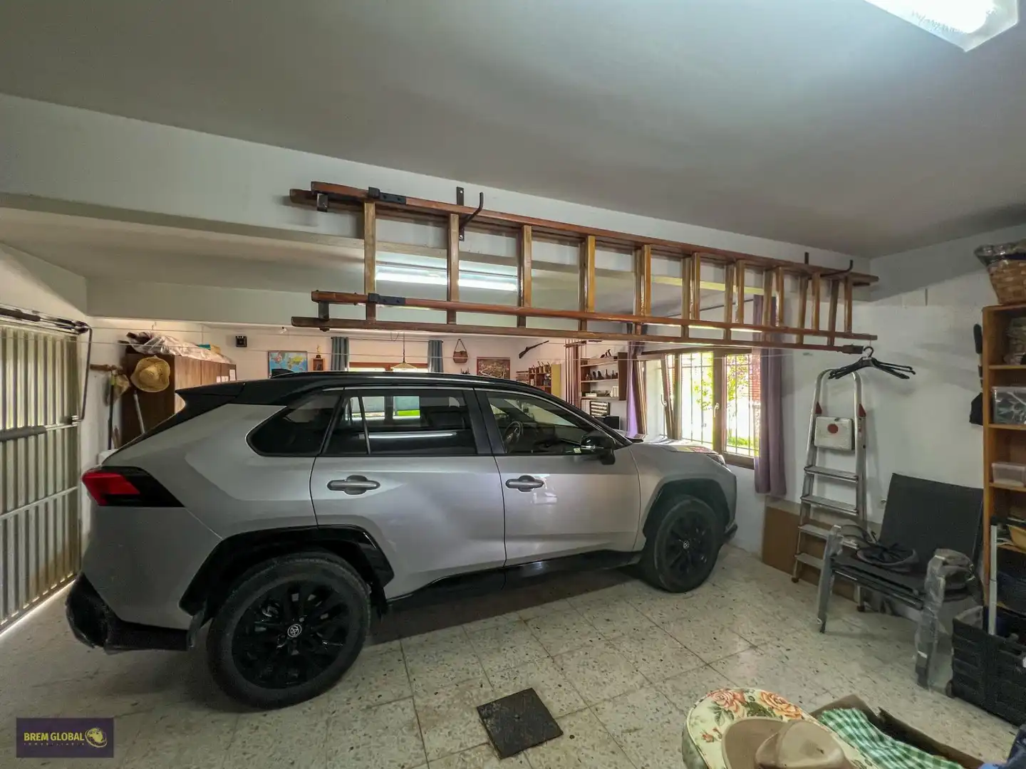 Parking de Casa o chalet en venta en Buitrago del Lozoya con Calefacción, Jardín privado y Terraza