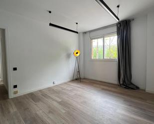 Bedroom of Apartment for sale in  Barcelona Capital