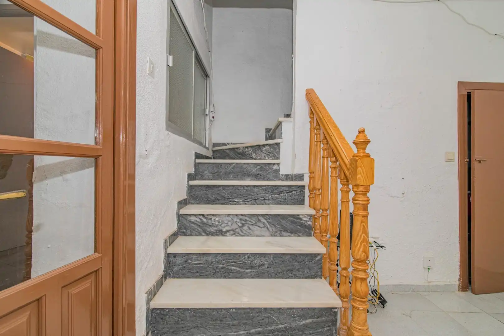 Casa adosada en venta en Pinos Puente con Terraza, Trastero y Balcón