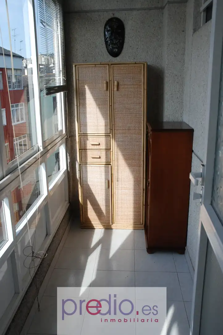 Dormitori de Apartament en venda en Lugo amb Calefacció, Parquet i Traster