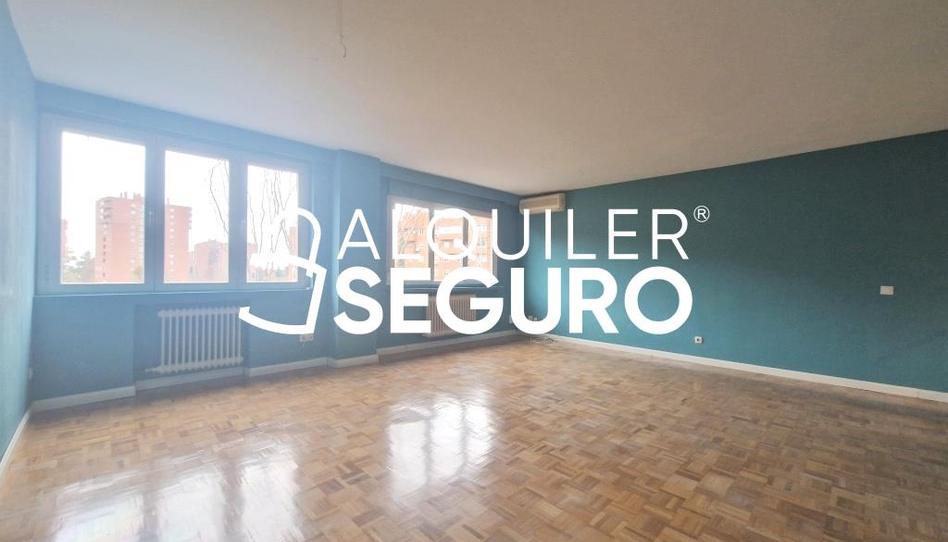 Foto 1 de Pis de lloguer a De Luis de Hoyos Sainz, Pavones, Madrid