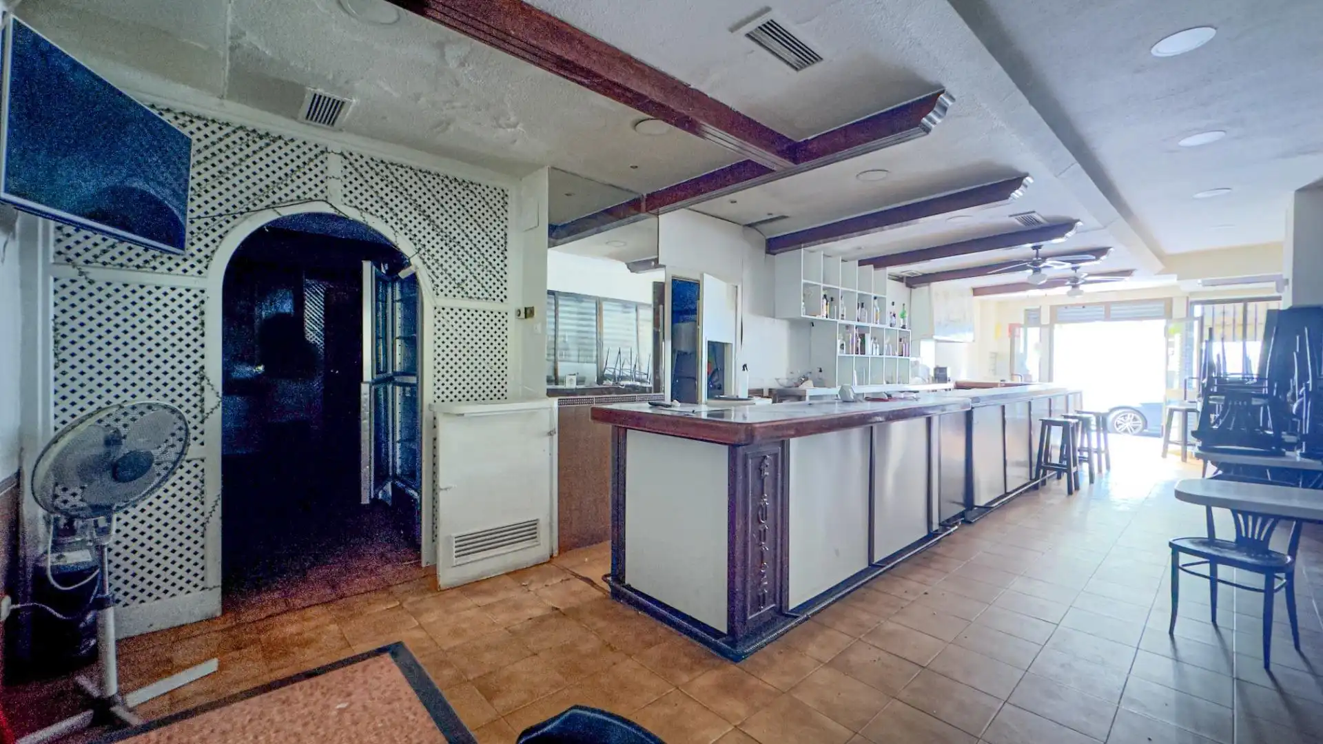 Local comercial en venta en Calle reyes católicos 22, imagen 6