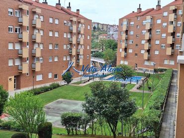Appartamento con balcone in vendita a Calle Arsenio Marcelino Salazar