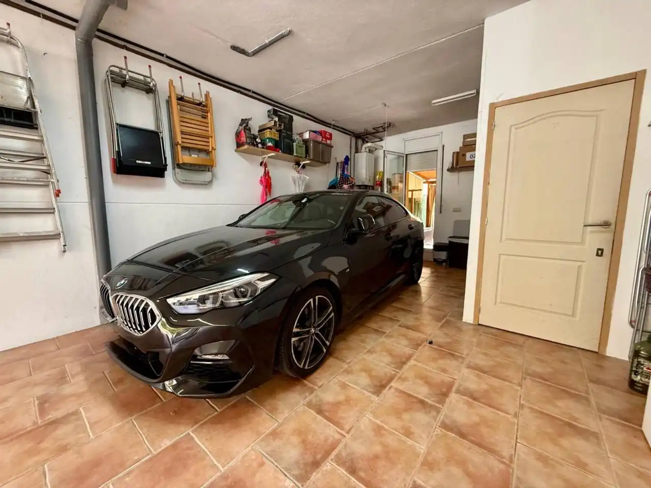 Parking of Houses for sale in Hostalric  with Air Conditioner, Heating and Private garden