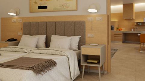 Foto 2 de Terreno industrial en venta en Paraiso - Barronal, Estepona