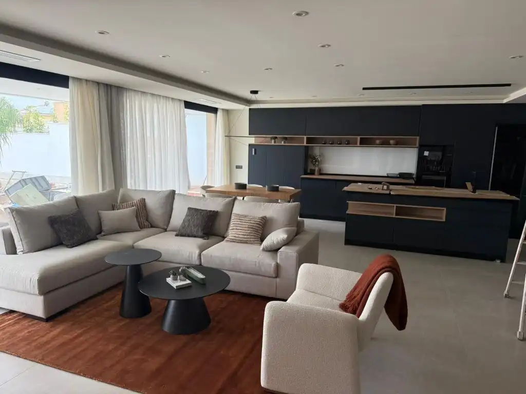 Sala d'estar de Casa o xalet en venda en Rojales amb Jardí privat, Piscina i Moblat