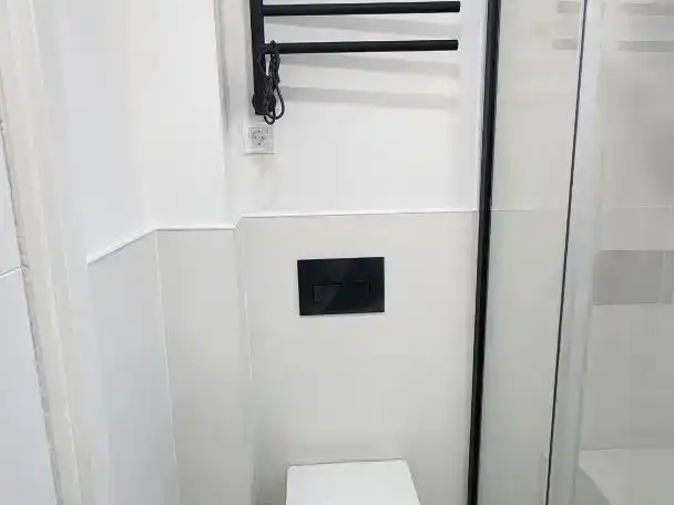 Baño de Piso en venta en Madrid con Aire acondicionado, Jardín privado y Piscina