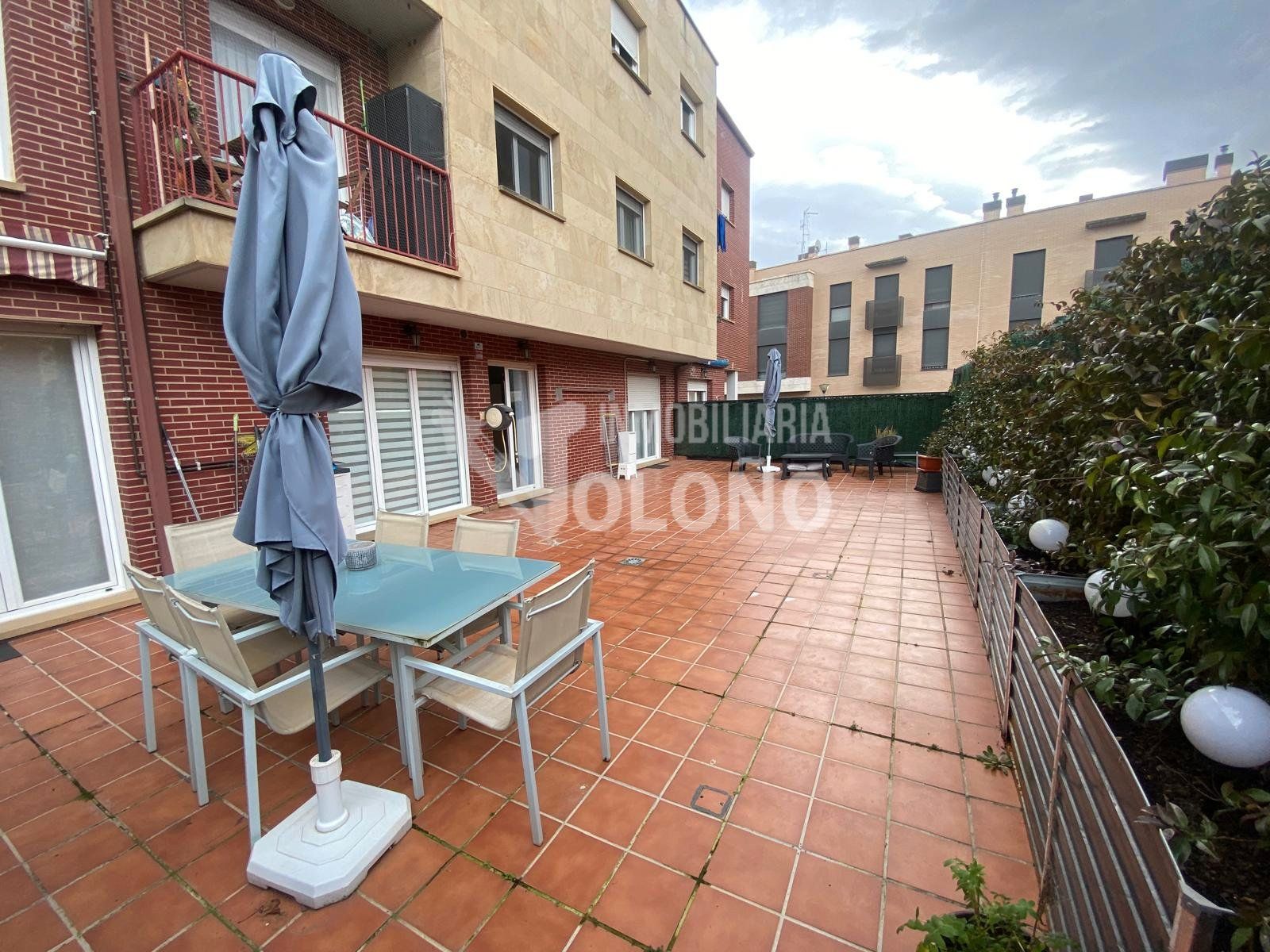 Terrassa de Apartament en venda en Haro amb Calefacció, Parquet i Terrassa