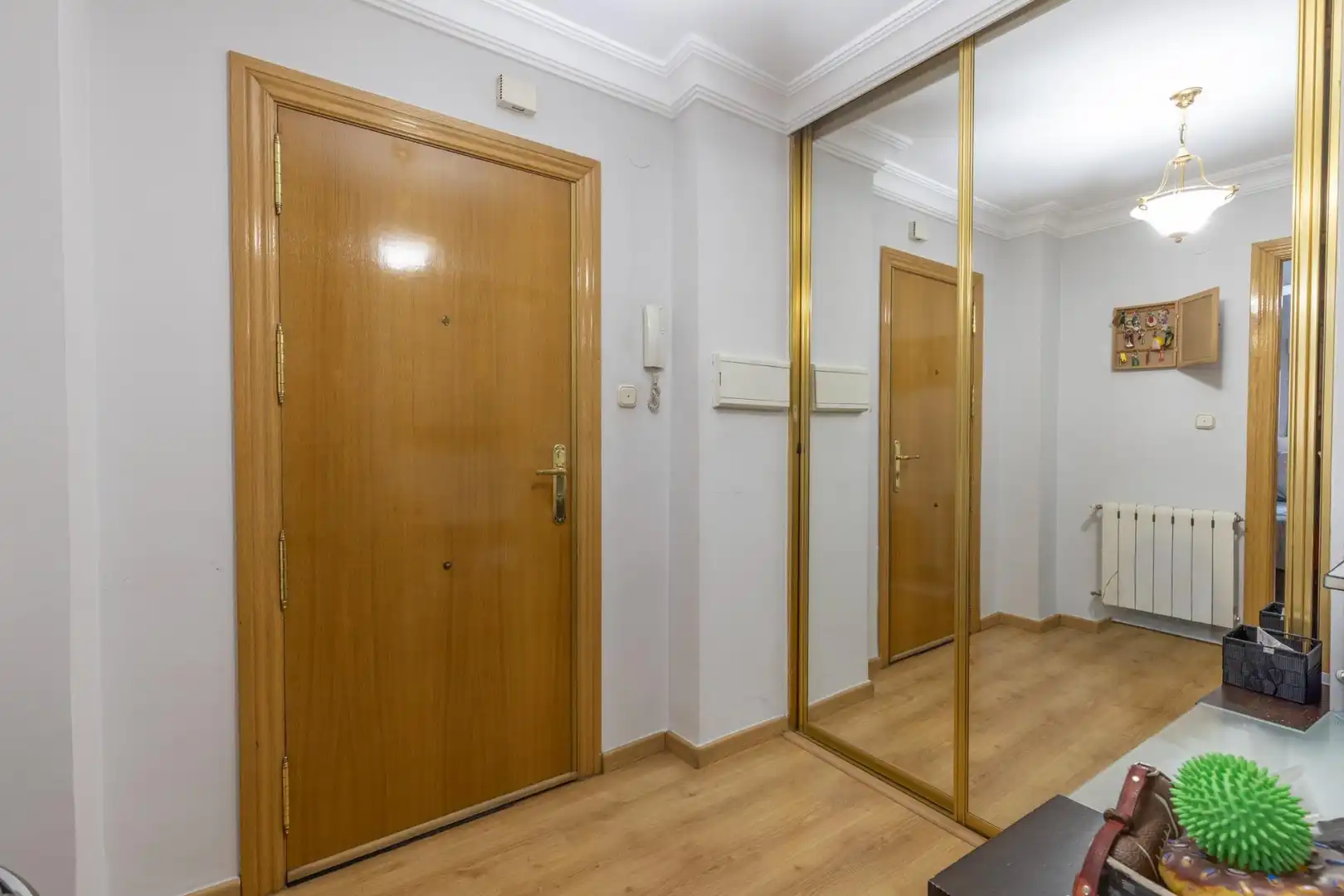 Flat for sale in Granada  with Parquet flooring and Storage room