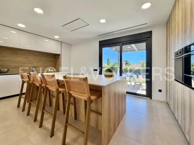 Kitchen of Houses for sale in Cambrils  with Air Conditioner, Heating and Private garden