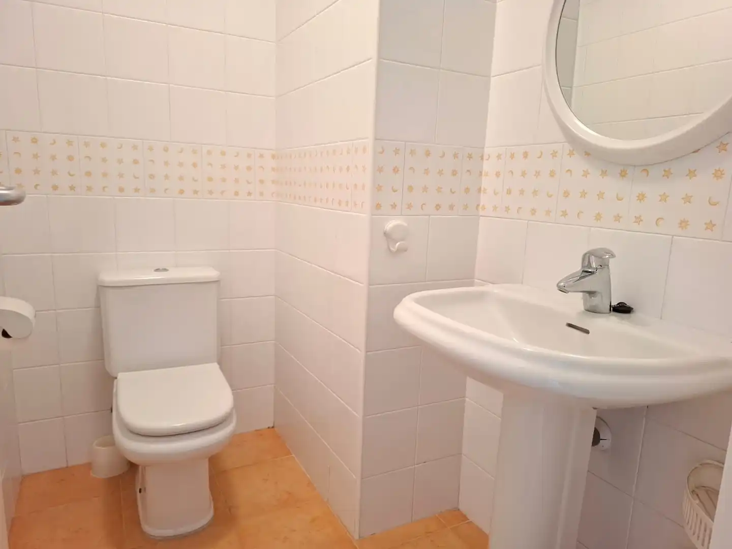 Bany de Pis en venda en Motril amb Terrassa i Moblat