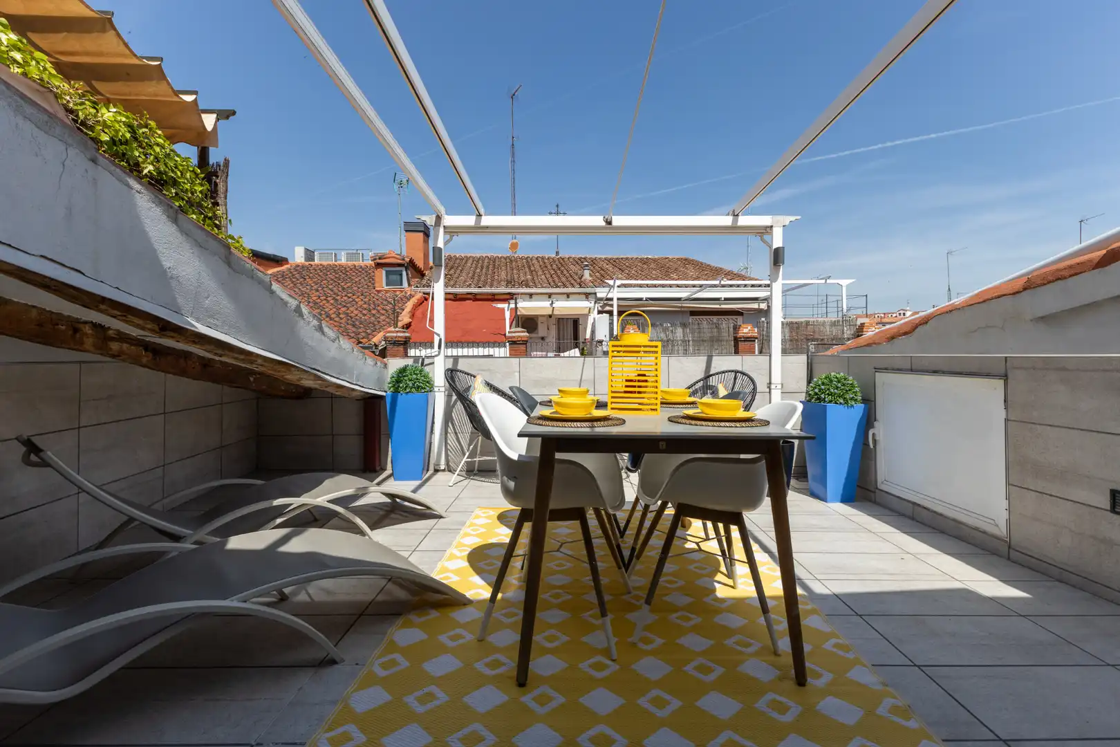 Terraza de Ático de alquiler en Madrid con Aire acondicionado, Calefacción y Parquet