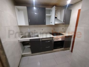 Casa en venda a Calle Democracia