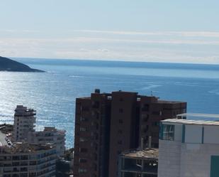 Vista exterior de Apartament en venda en Villajoyosa / La Vila Joiosa amb Aire condicionat, Calefacció i Jardí privat