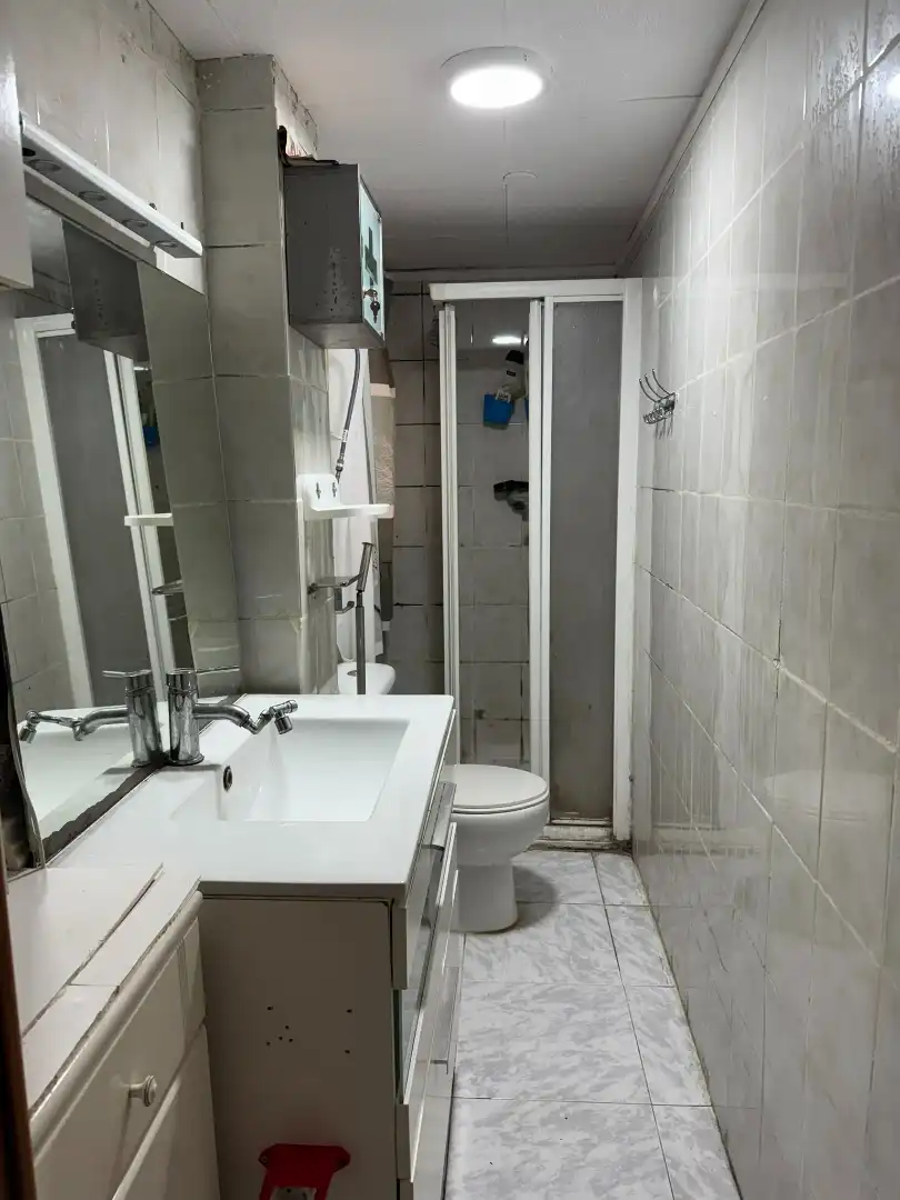 Baño de Piso en venta en Manises