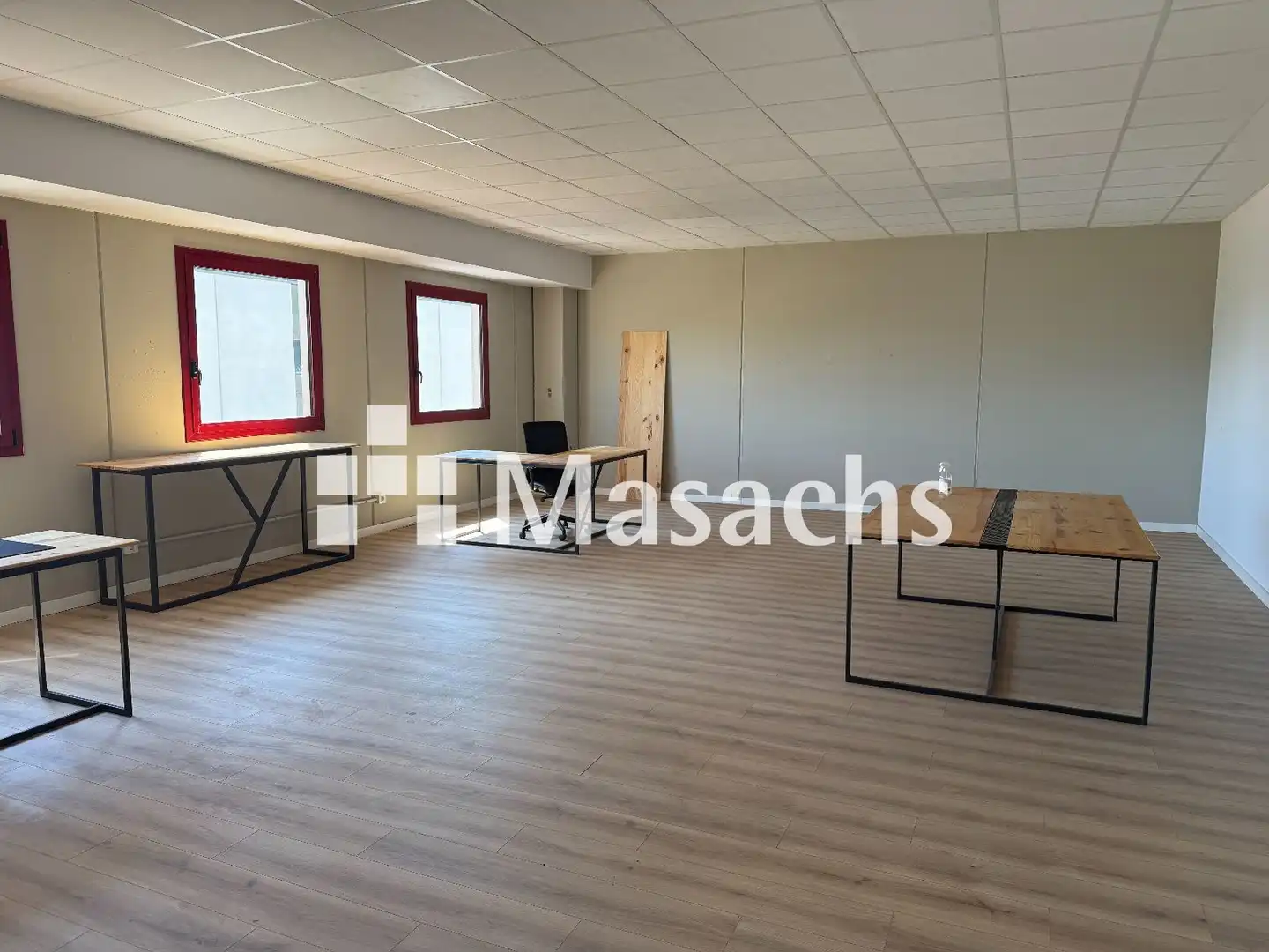 Industrial building to rent in Nord-est, imagen 3