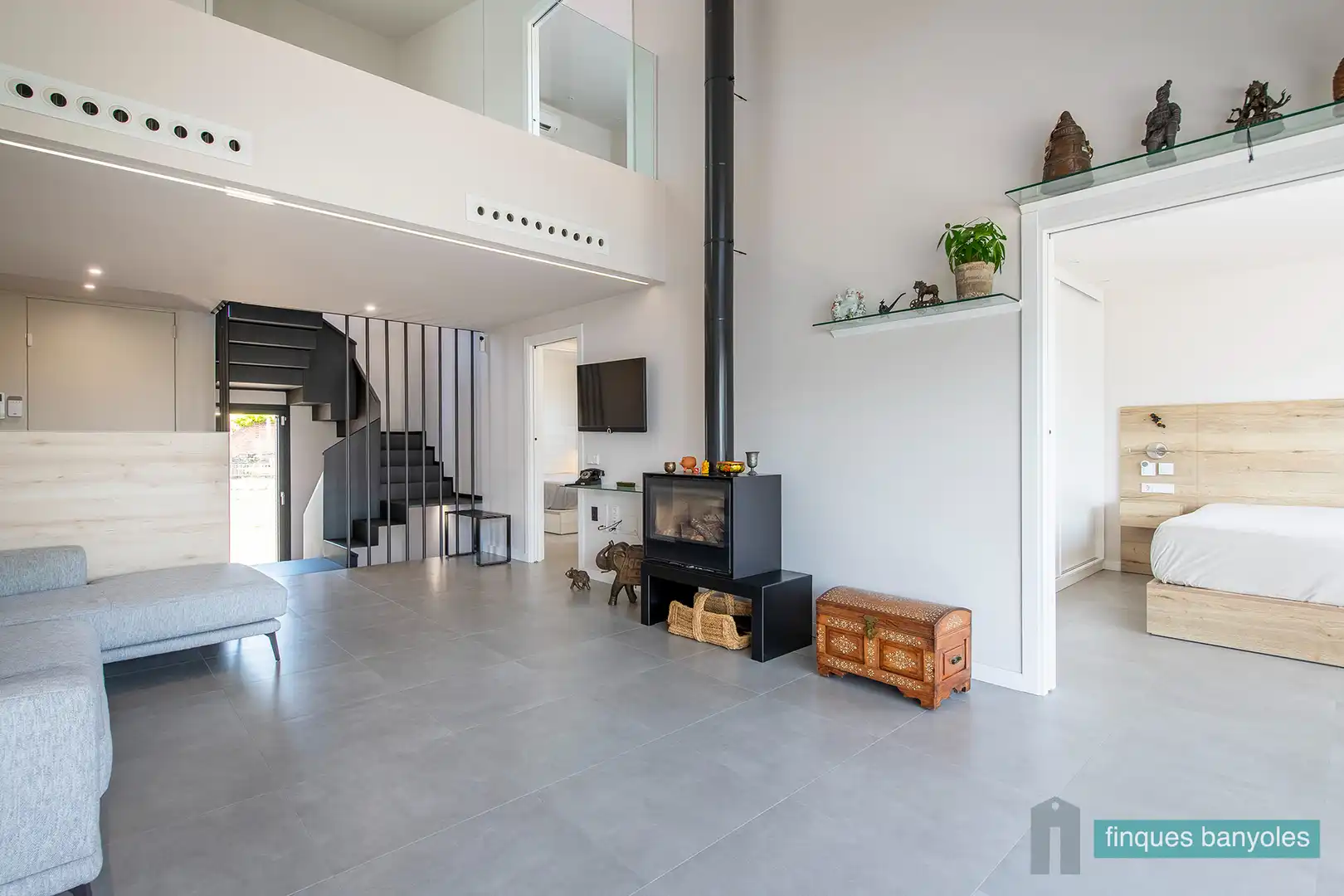 Living room of Houses for sale in Banyoles  with Air Conditioner, Heating and Terrace