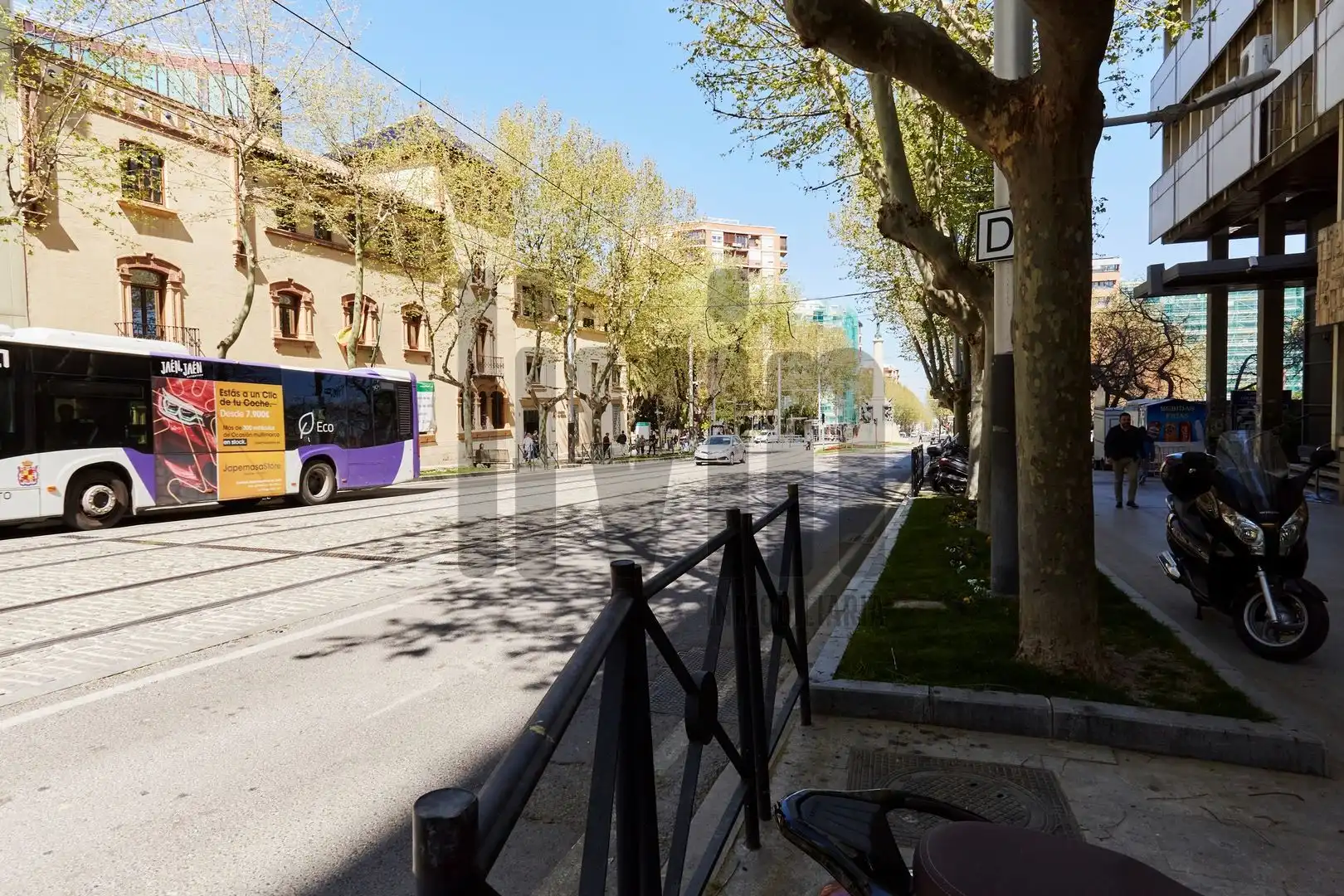 Vista exterior de Oficina en venta en Jaén con Aire acondicionado y Calefacción