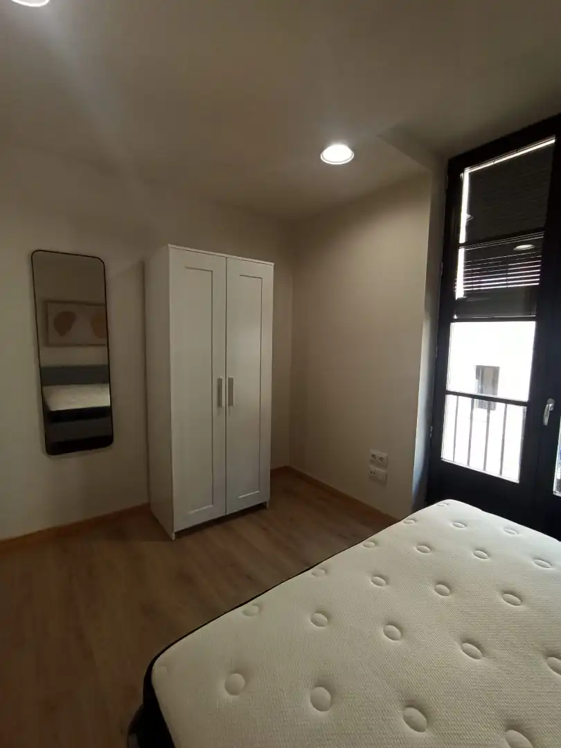 Schlafzimmer von Wohnung zur Miete in Barcelona mit Klimaanlage, Heizung und Parkett