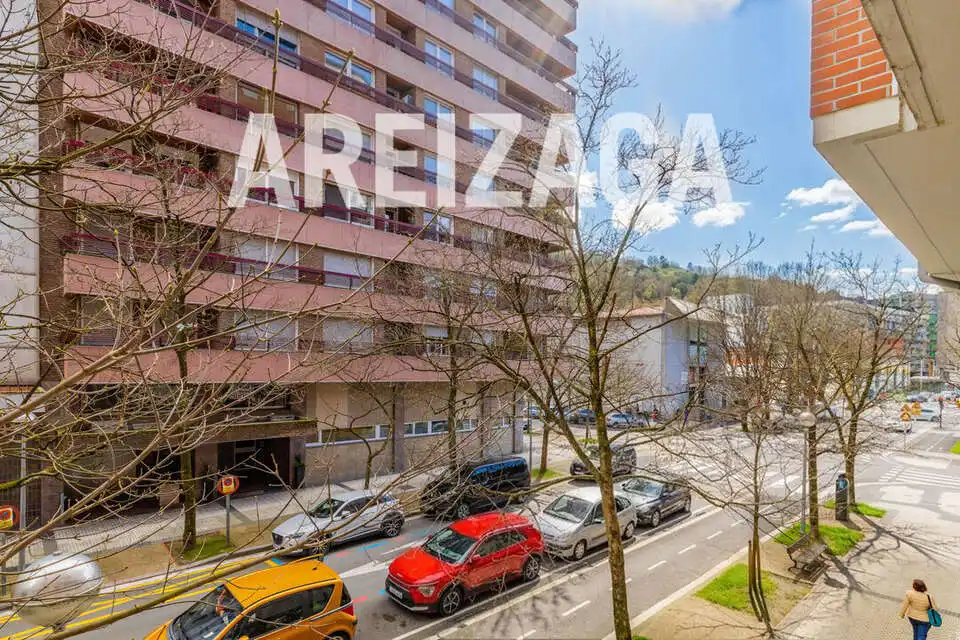 Exterior view of Flat for sale in Donostia - San Sebastián   with Heating