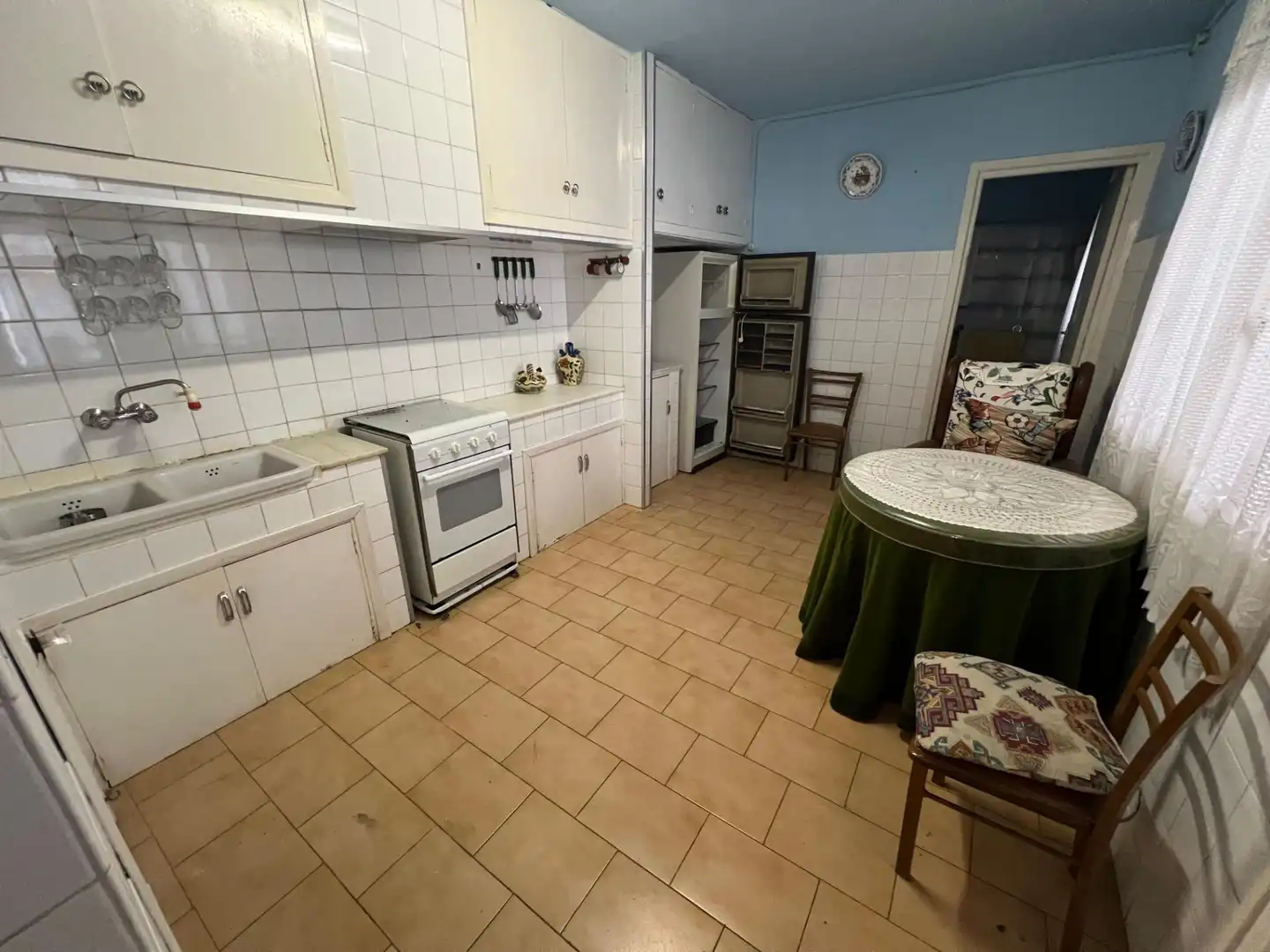 Cuina de Casa o xalet en venda en Almadén amb Terrassa i Moblat