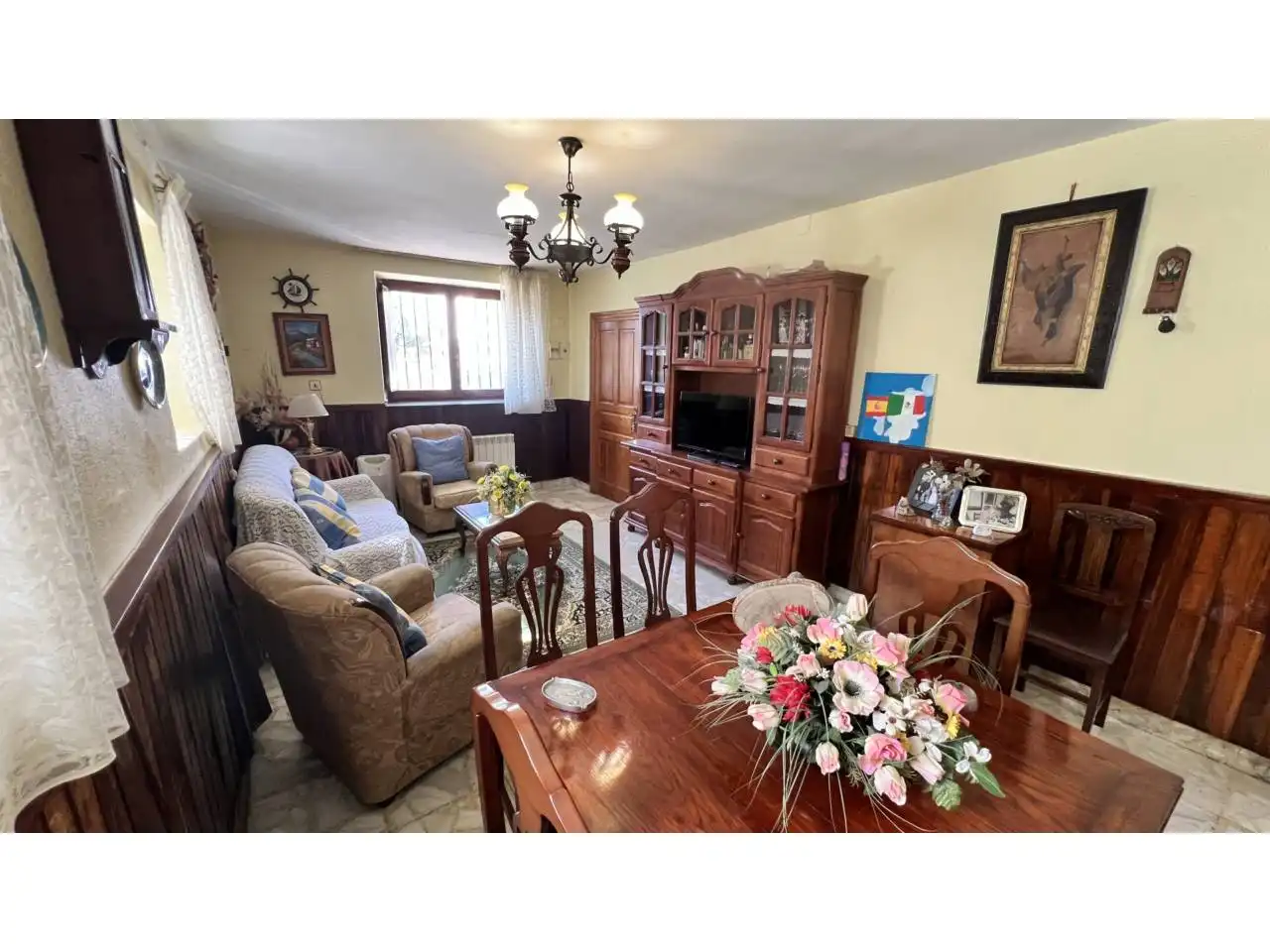 Living room of Houses for sale in Merindad de Montija  with Heating, Private garden and Terrace