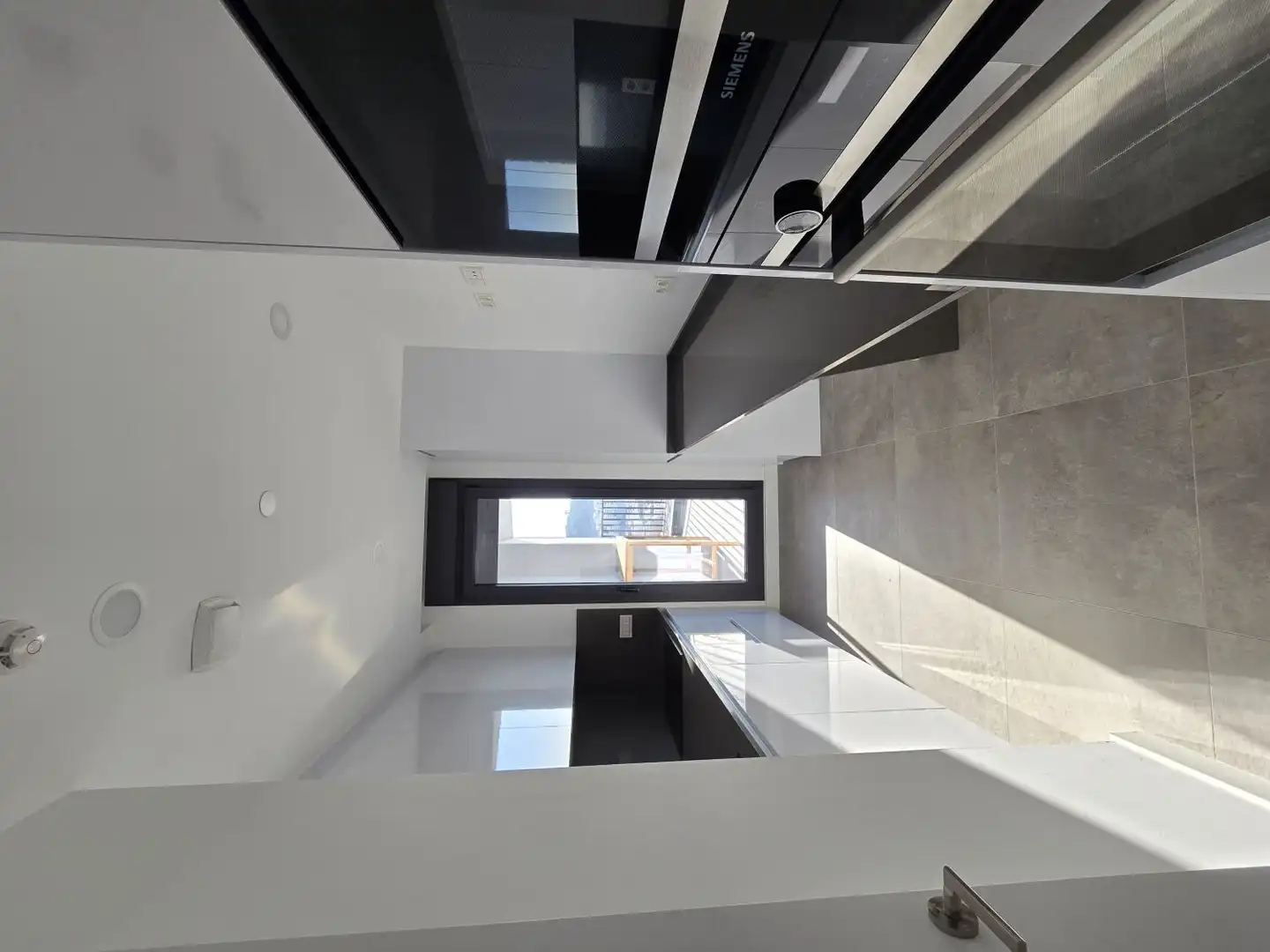 Küche von Wohnung zur Miete in Málaga mit Klimaanlage, Heizung und Terrasse