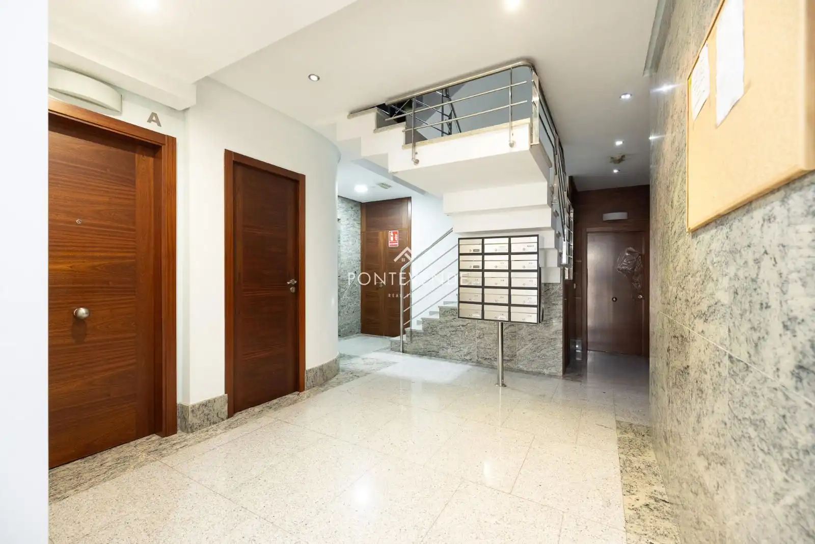 Wohnung zum Verkauf in Vigo  mit Heizung, Terrasse und Abstellraum