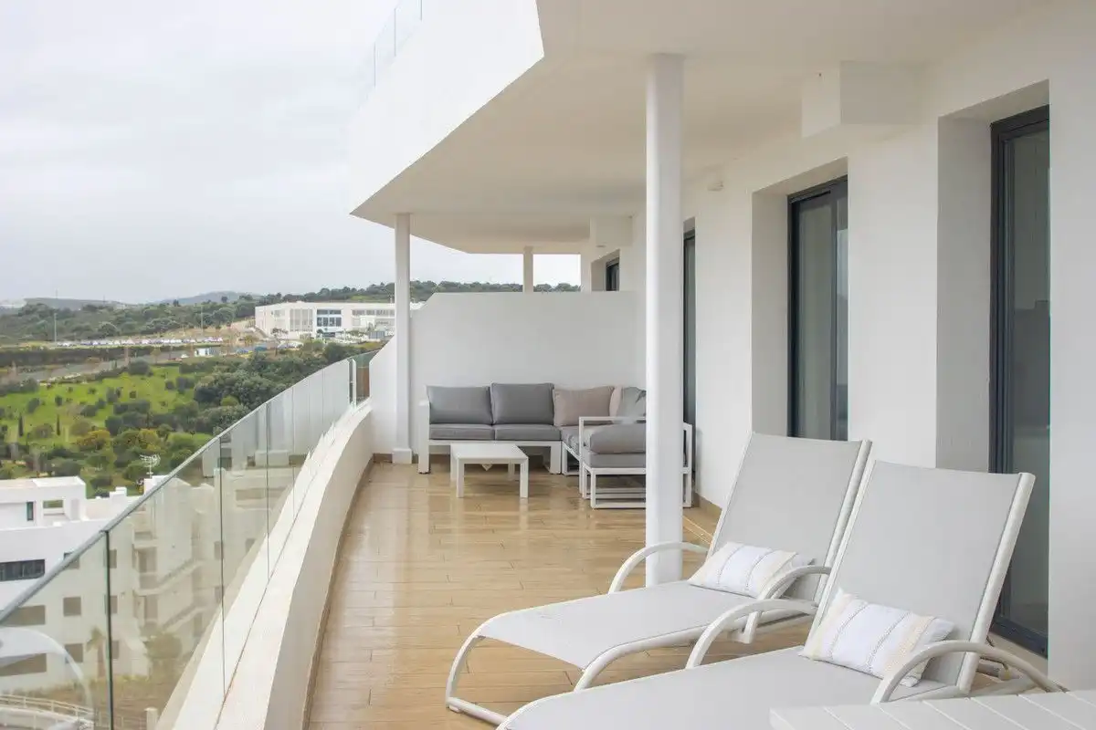 Terrassa de Apartament de lloguer en Estepona amb Aire condicionat, Calefacció i Terrassa