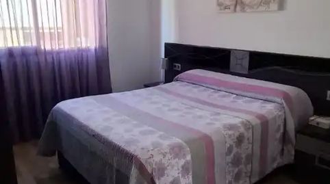 Foto 2 de Piso en venta en Calle Los Perales, 3, Gójar, Granada